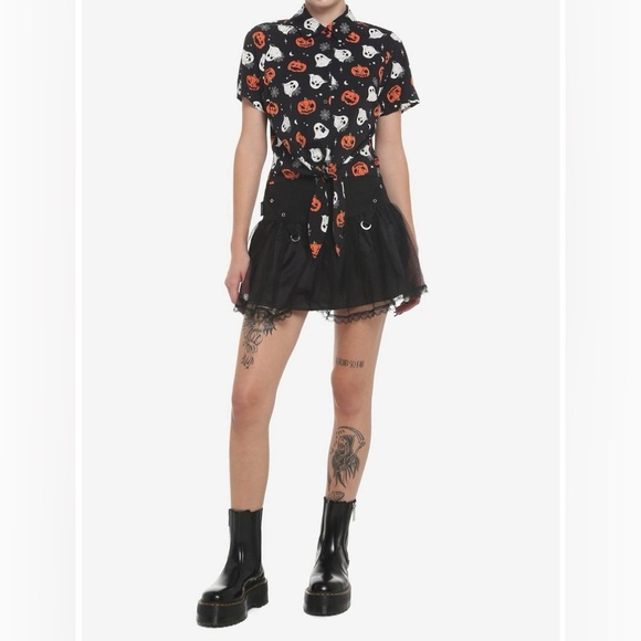 Halloween pumpkin ghost spider web front tie blouse - Picture 3 of 4